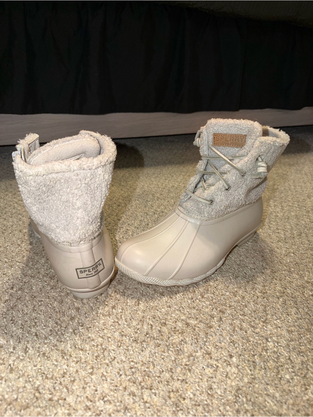 Sperry Women's Light Beige Sherpa-Trim Waterproof Duck Boots